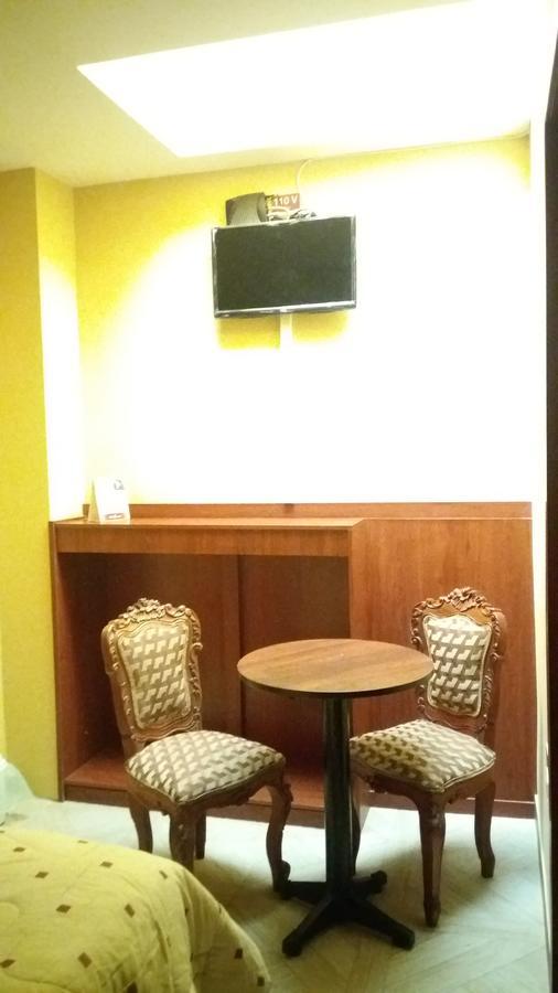 Hotel Saint Thomas キト エクステリア 写真